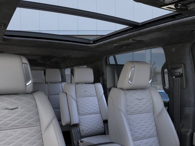 New 2026 Cadillac Escalade ESV Platinum Sport w/ LPO, ONYX Package AWD/4WD image 24