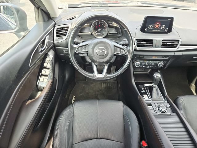 Used 2018 MAZDA MAZDA3 Grand Touring FWD image 8