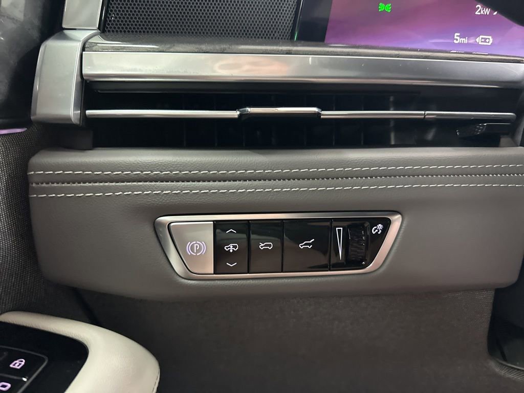 New 2026 Cadillac Escalade IQL Luxury image 48