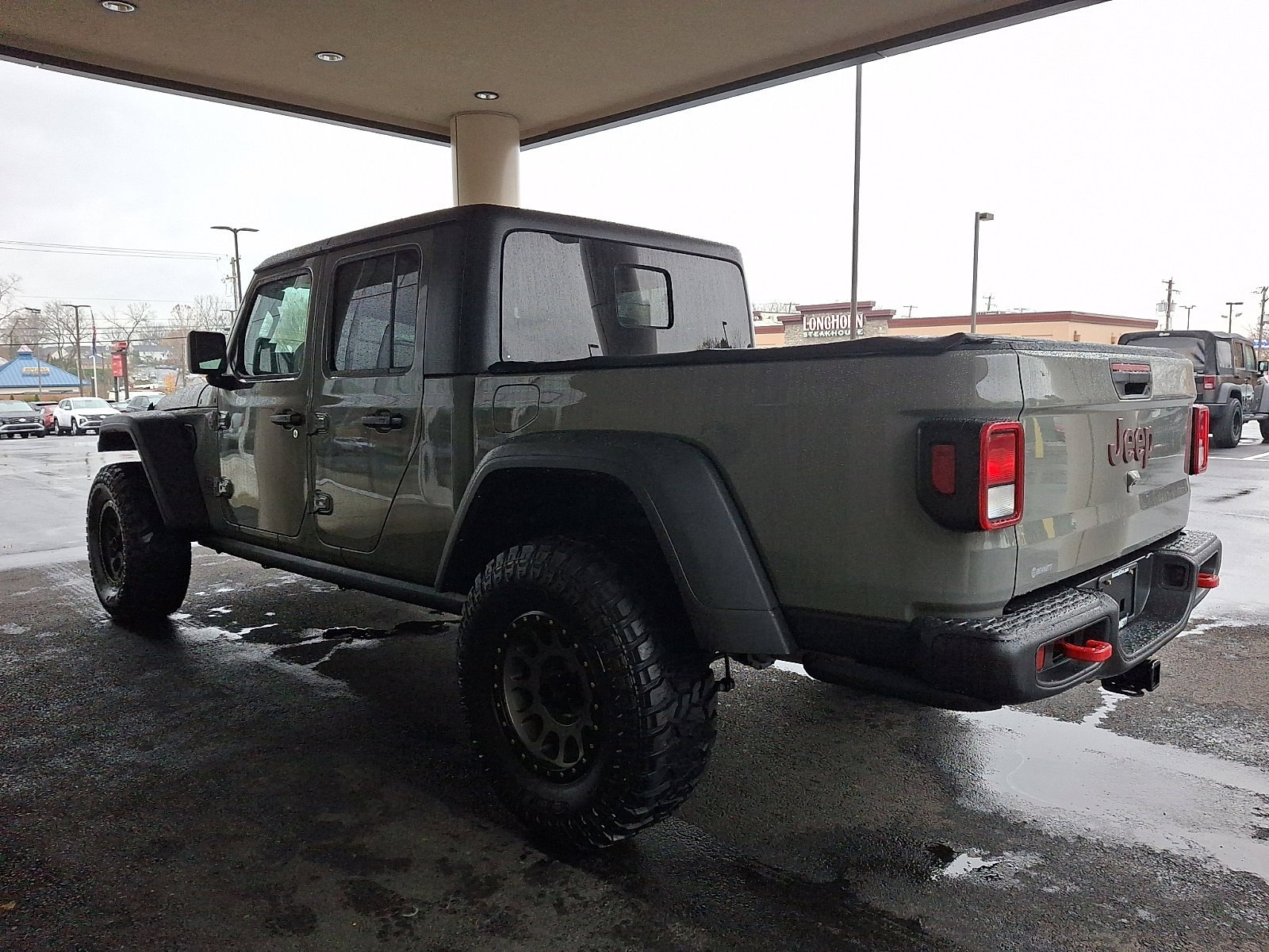 Used 2023 Jeep Gladiator Rubicon w/ Dual Top Group image 4