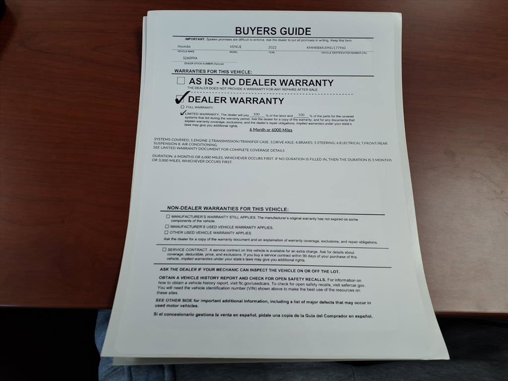 Used 2022 Hyundai Venue SE image 27