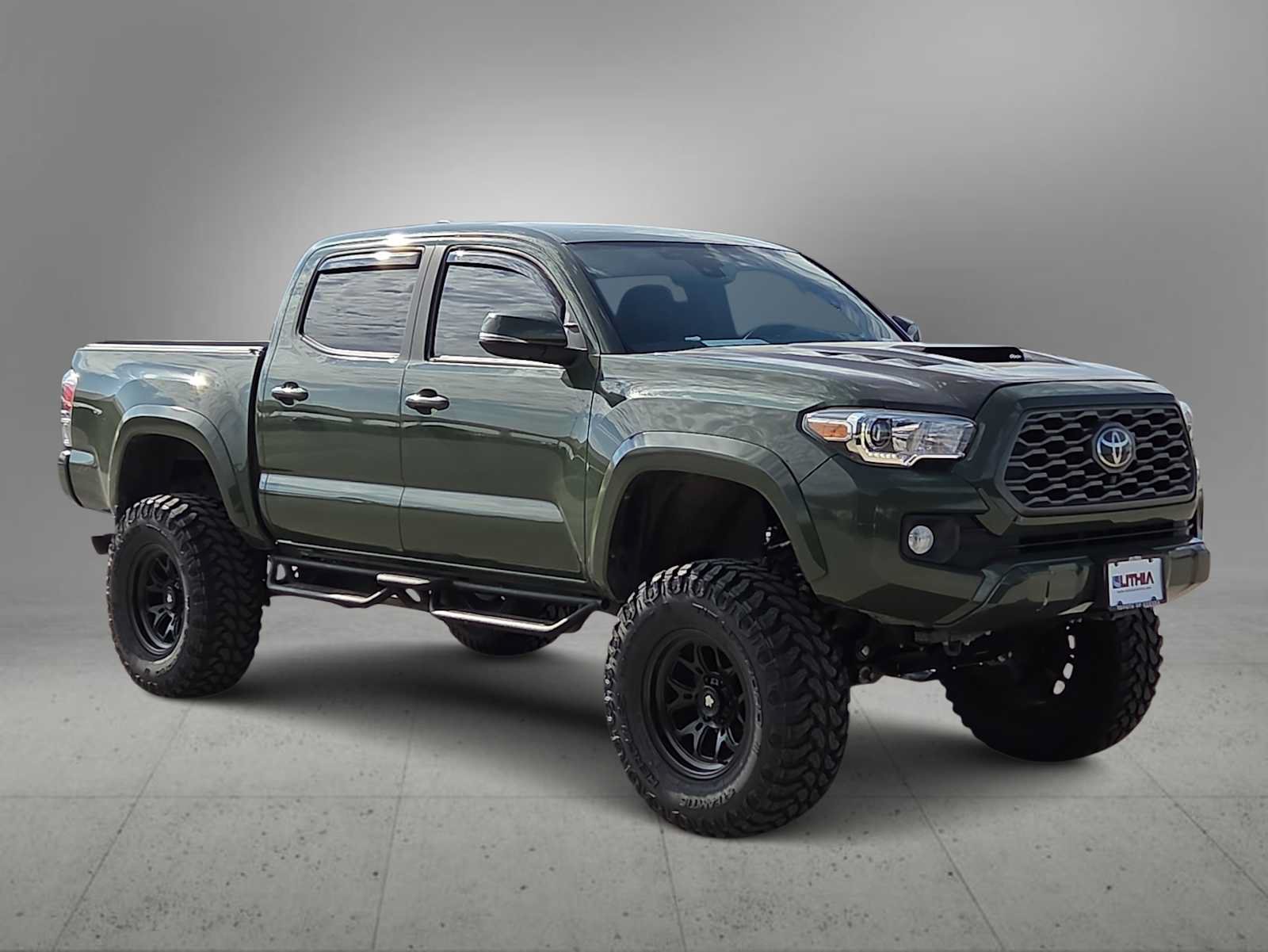 Used 2021 Toyota Tacoma TRD Sport w/ TRD Premium Sport Package RWD image 1