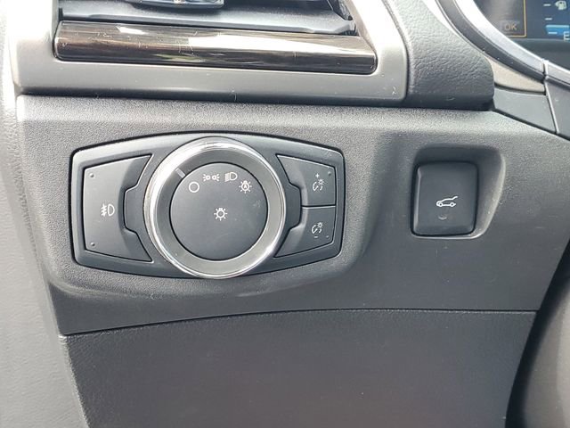 Used 2016 Ford Fusion SE w/ Equipment Group 202A image 15