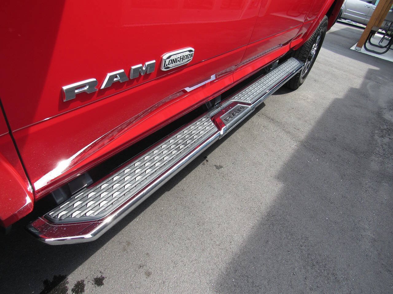 Used 2020 RAM 2500 Limited AWD/4WD image 14