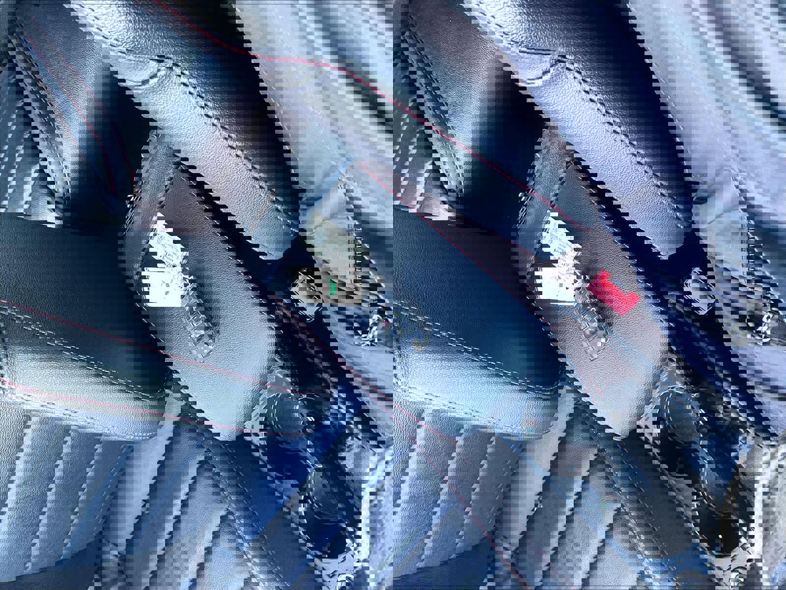 Used 2017 Volkswagen GTI SE image 27