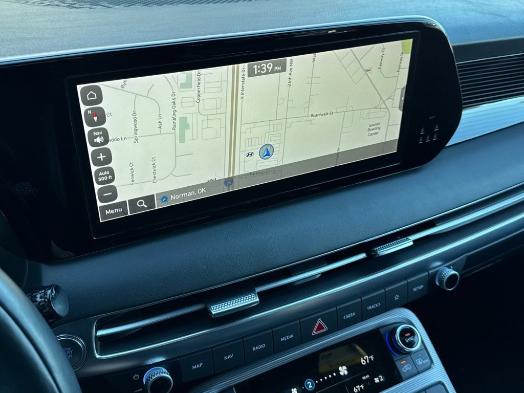 Used 2023 Hyundai Palisade Calligraphy image 13