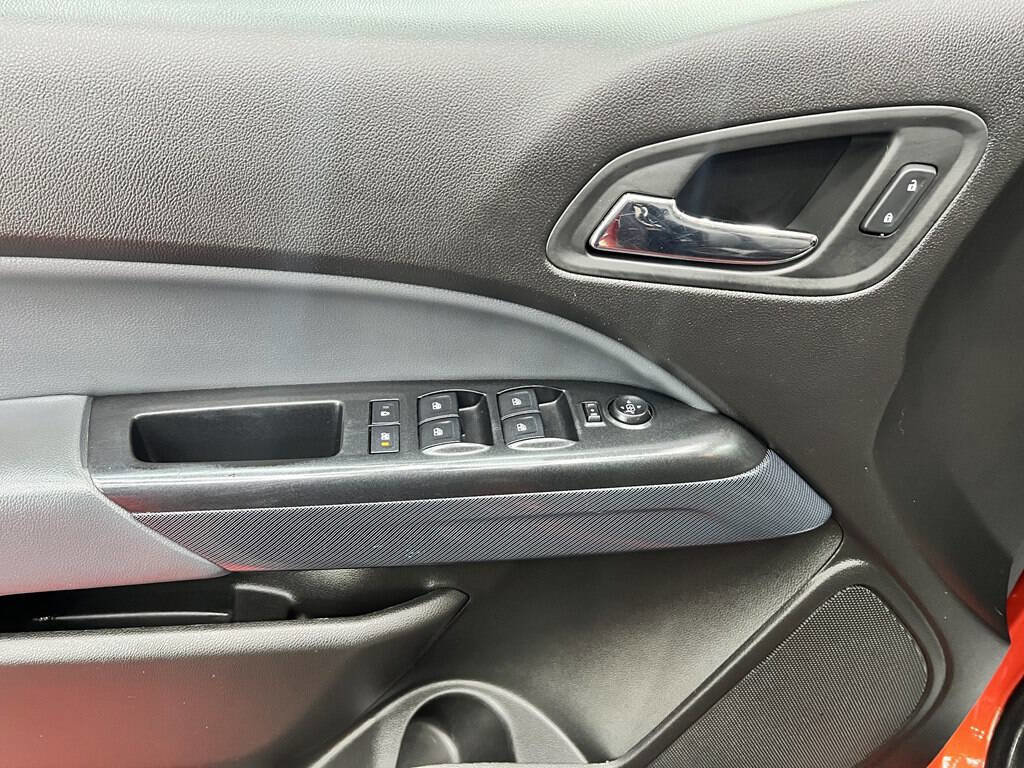 Used 2016 Chevrolet Colorado Z71 image 8