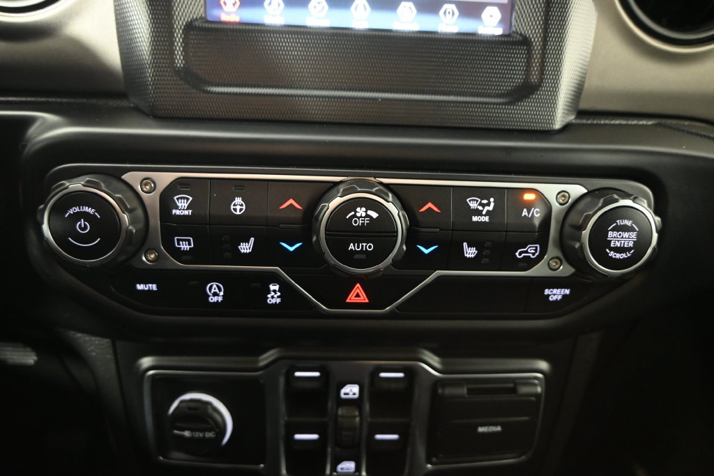 Used 2021 Jeep Gladiator Sport AWD/4WD image 30