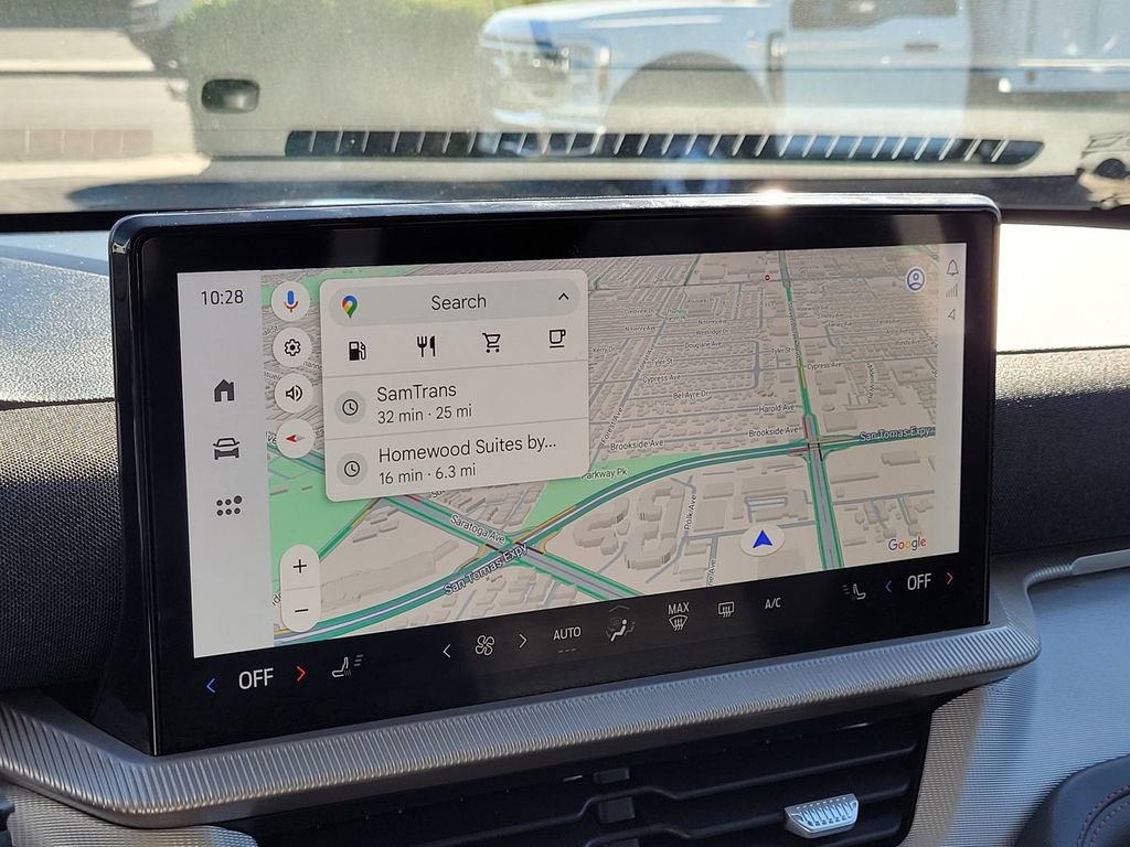 Used 2025 Ford Explorer Active image 23