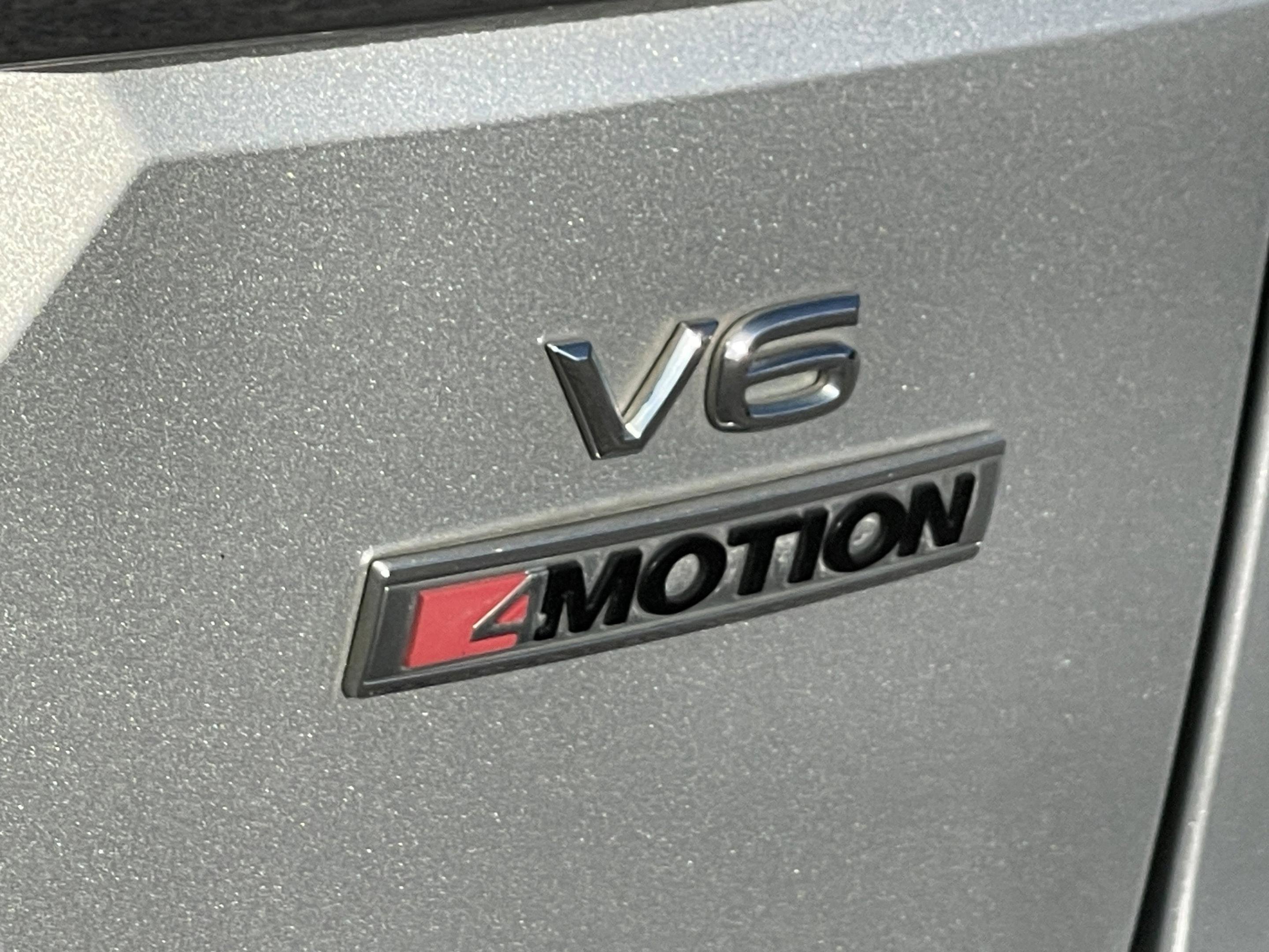 Used 2018 Volkswagen Atlas Launch Edition image 13