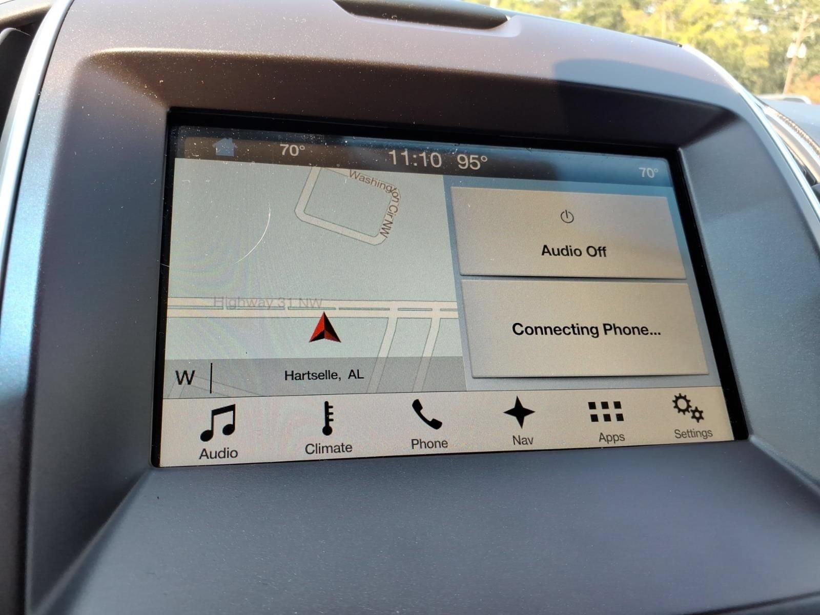 Used 2017 Ford Edge Titanium w/ Equipment Group 301A FWD image 18