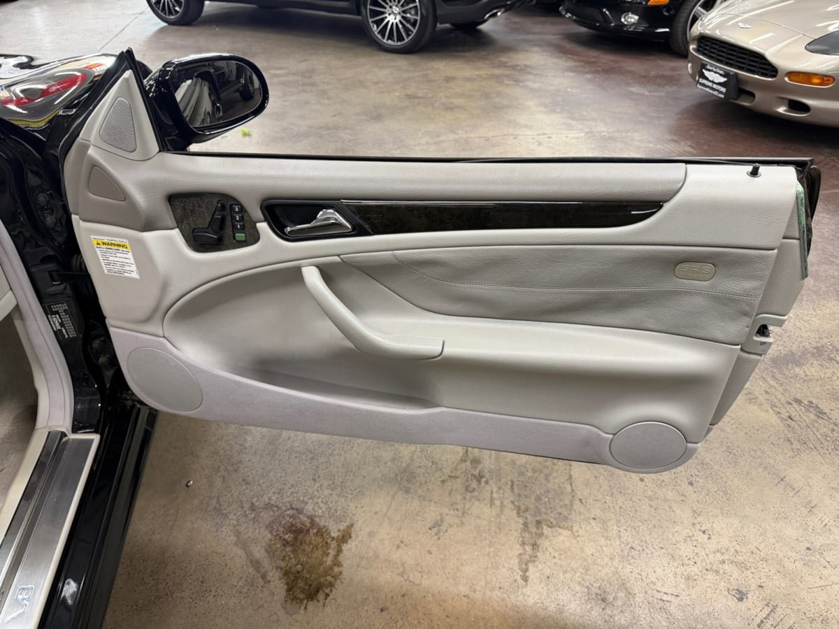 Used 2002 Mercedes-Benz CLK 430 Cabriolet image 21