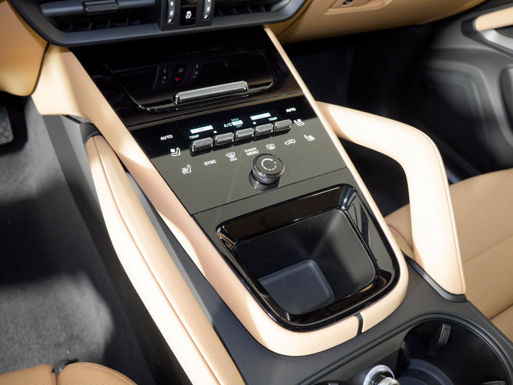 New 2026 Porsche Cayenne AWD/4WD image 29