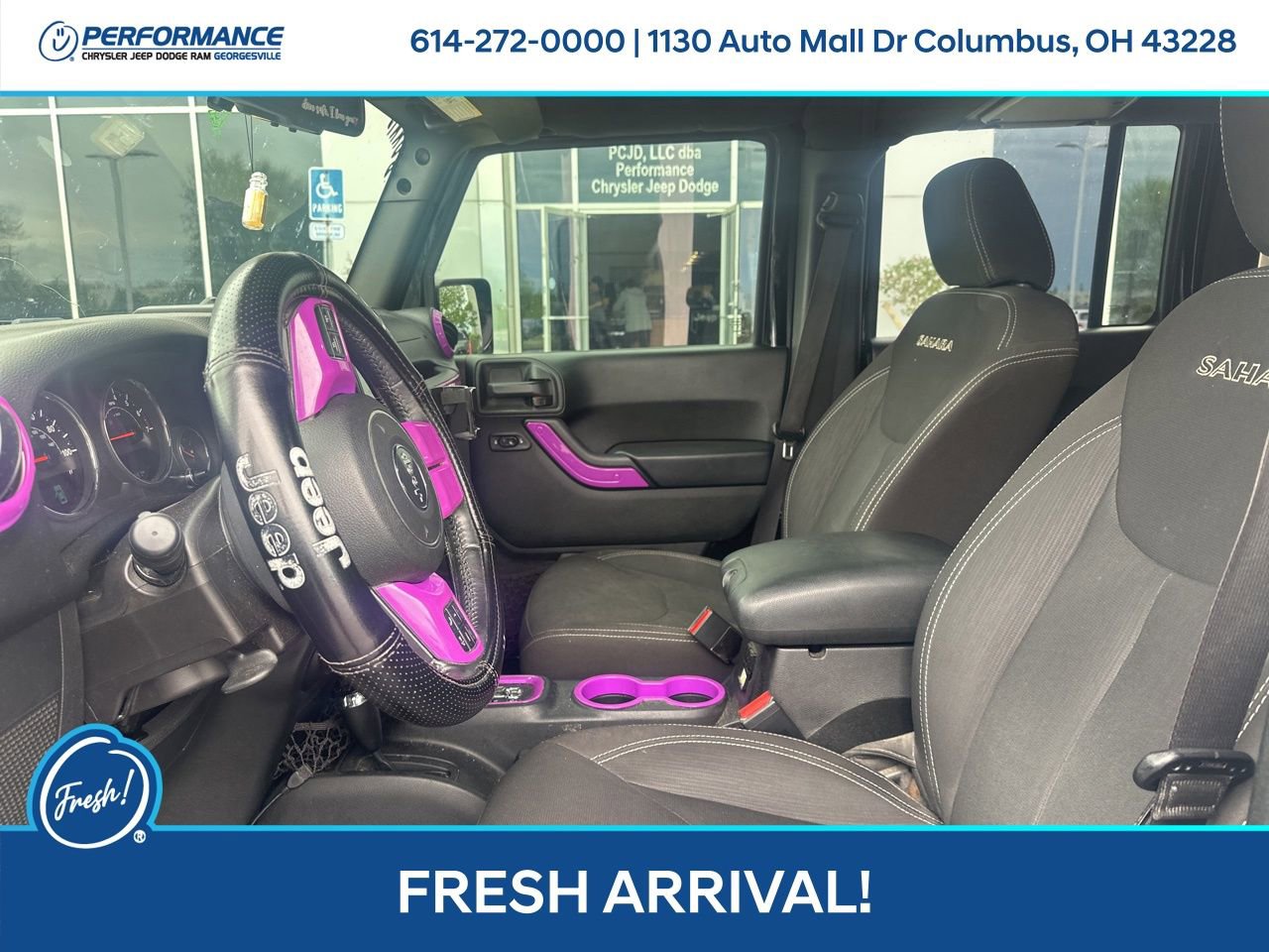 Used 2017 Jeep Wrangler Unlimited Sahara w/ Connectivity Group AWD/4WD image 14