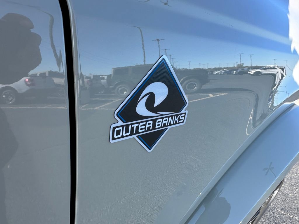 New 2025 Ford Bronco Outer Banks image 31