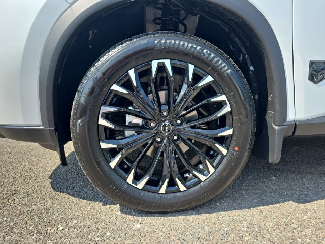 New 2026 Nissan Rogue Dark Armor FWD image 14