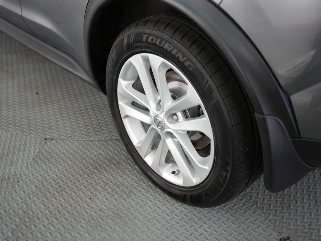 Used 2013 Nissan Juke SV AWD/4WD image 45
