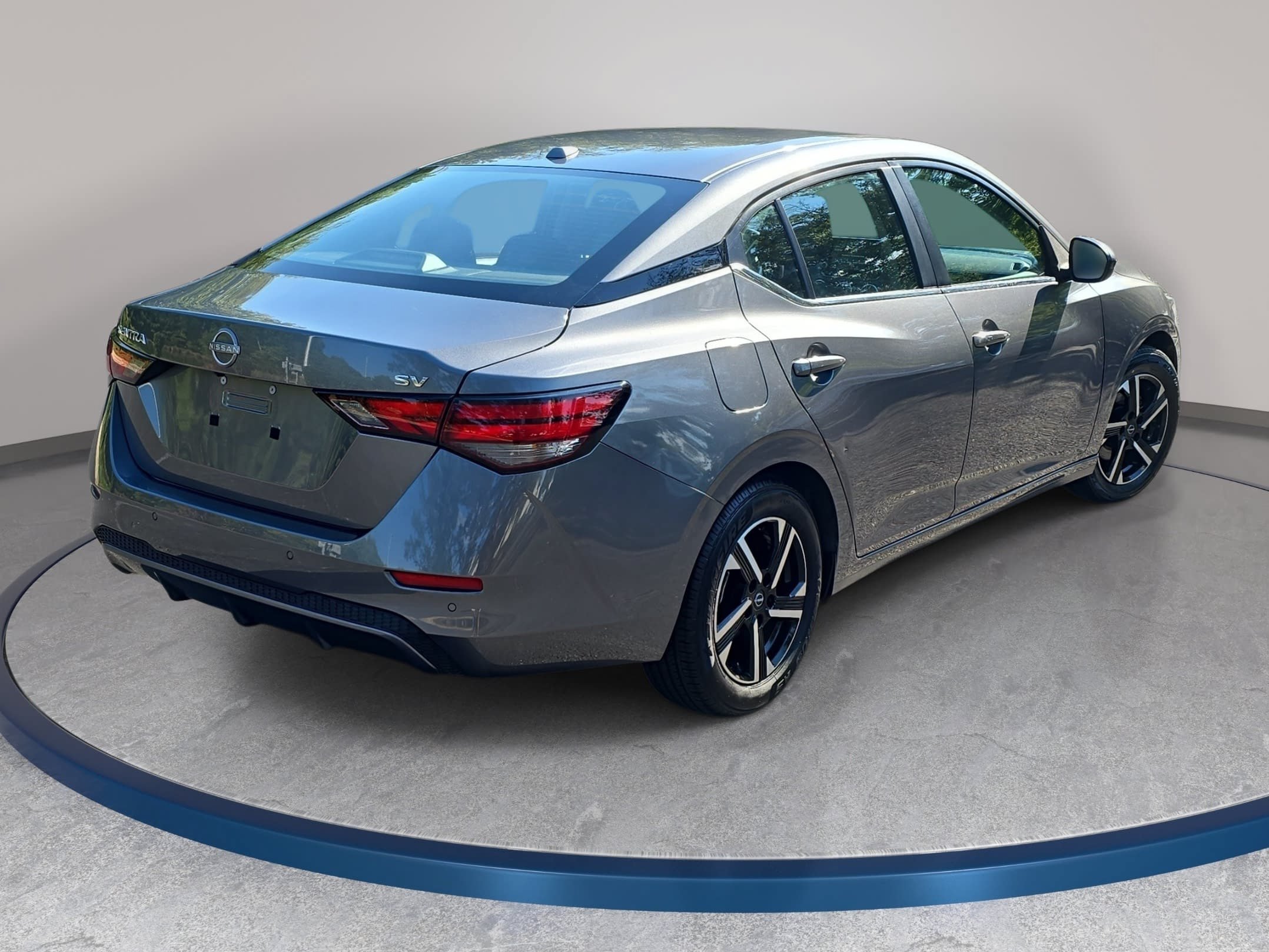Used 2024 Nissan Sentra SV FWD image 5