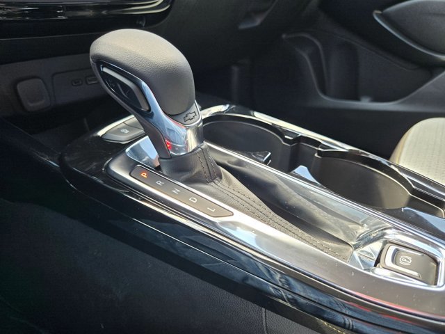 Used 2025 Chevrolet Trax LT w/ Driver Confidence Package image 14