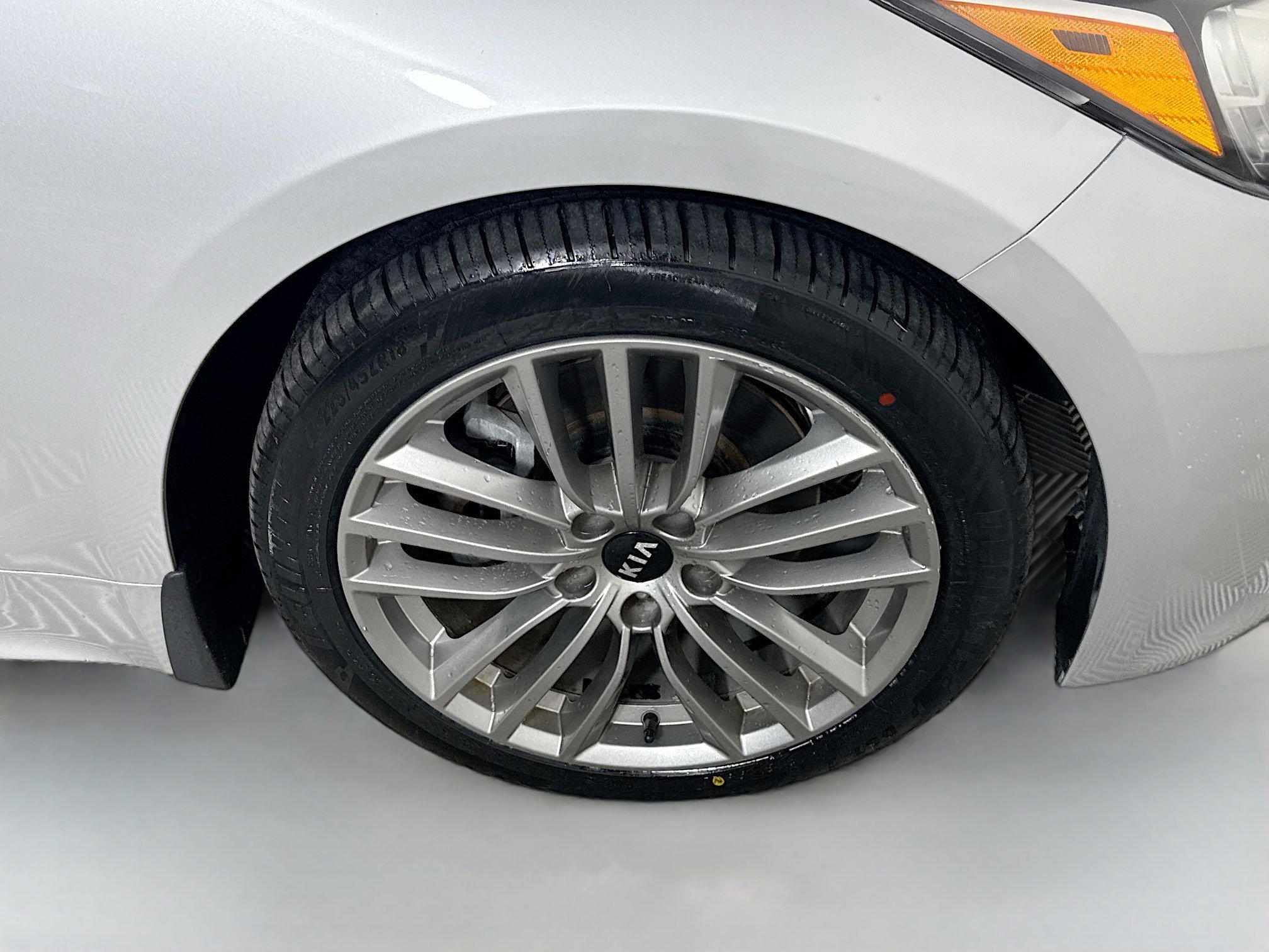 Used 2018 Kia Stinger image 32