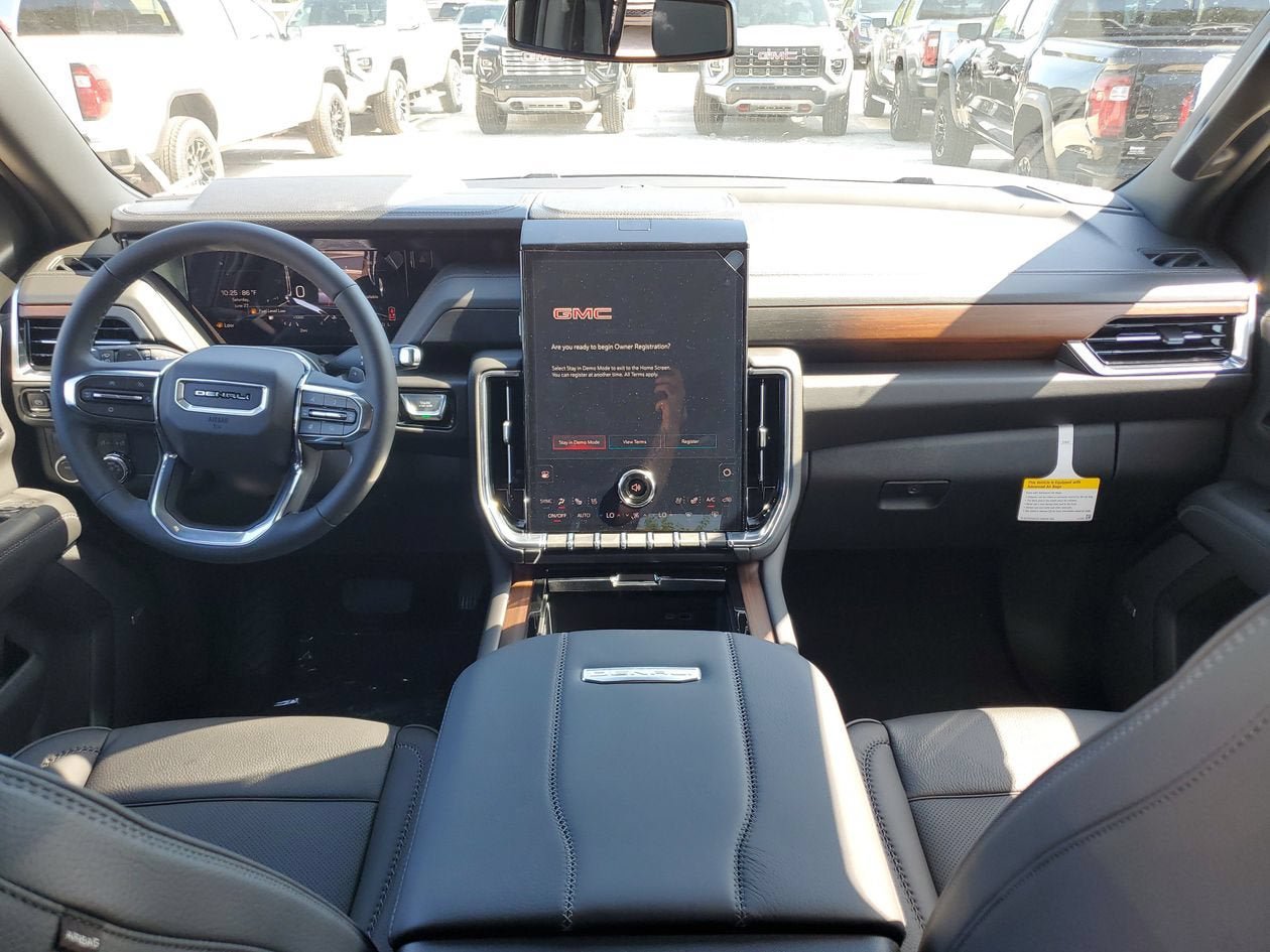 New 2026 GMC Yukon Denali RWD image 12