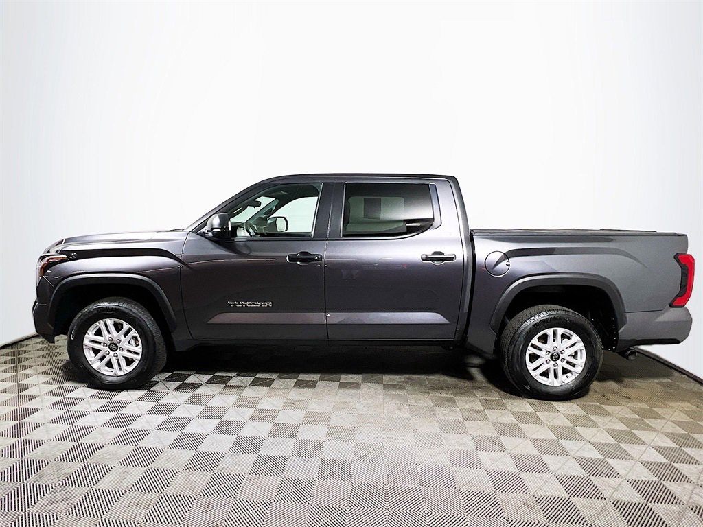 Used 2025 Toyota Tundra SR5 image 5