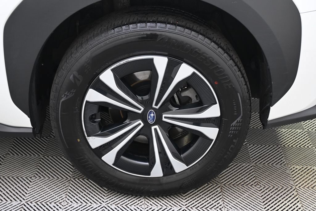 Used 2023 Subaru Solterra AWD image 20