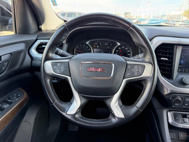 Used 2020 GMC Acadia SLE FWD image 12