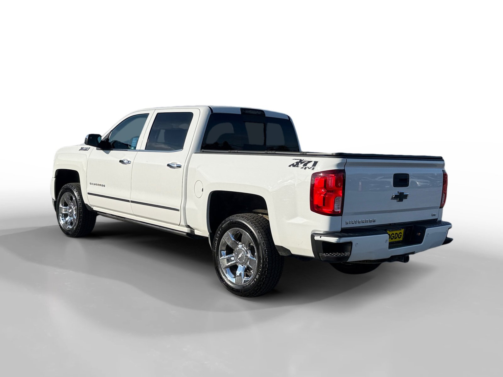 Used 2017 Chevrolet Silverado 1500 LTZ Z71 w/ LTZ Plus Package AWD/4WD image 3