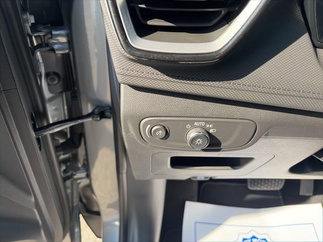 New 2026 Chevrolet TrailBlazer LT w/ Convenience Package FWD image 19