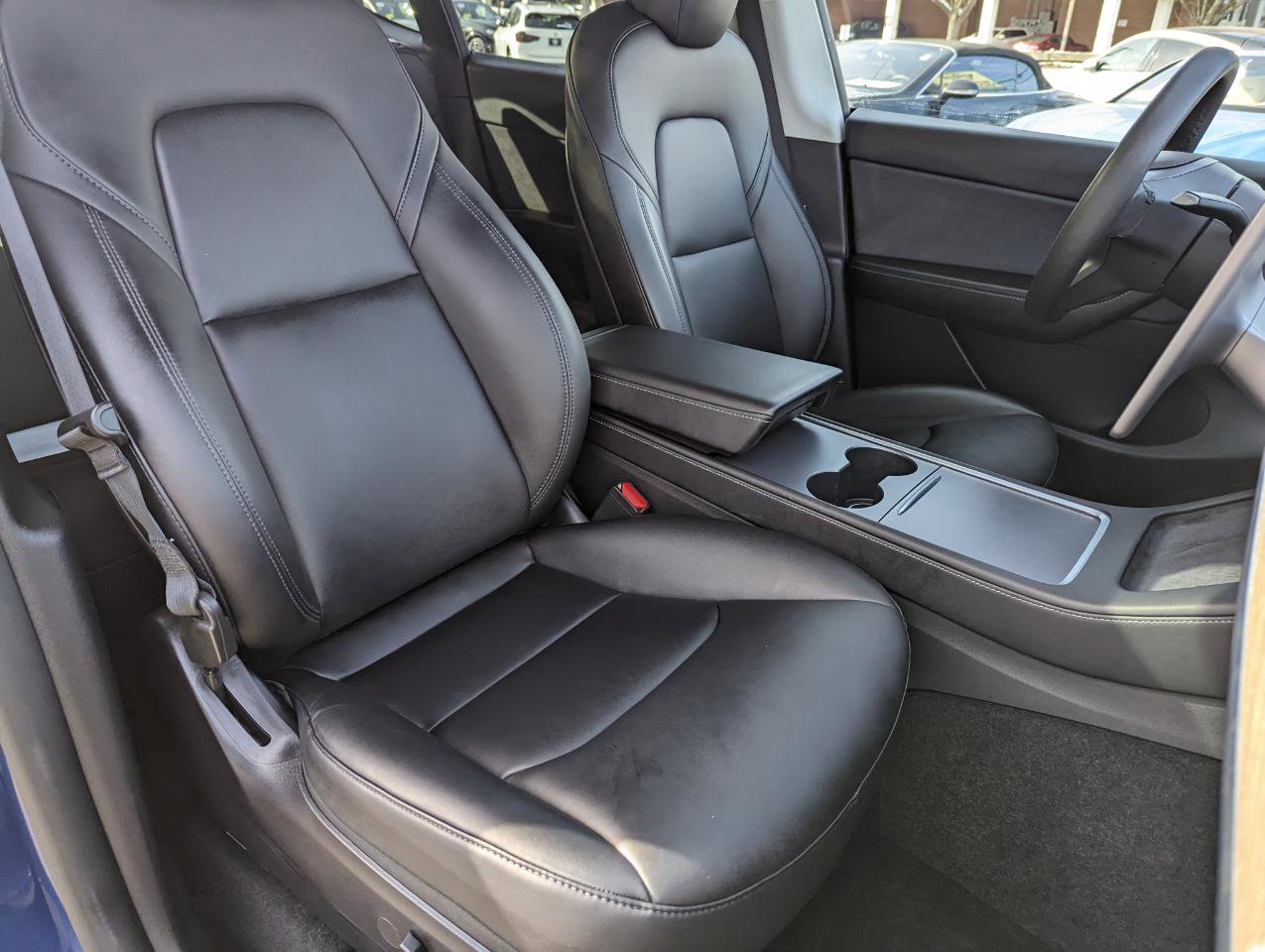 Used 2021 Tesla Model Y Long Range image 31