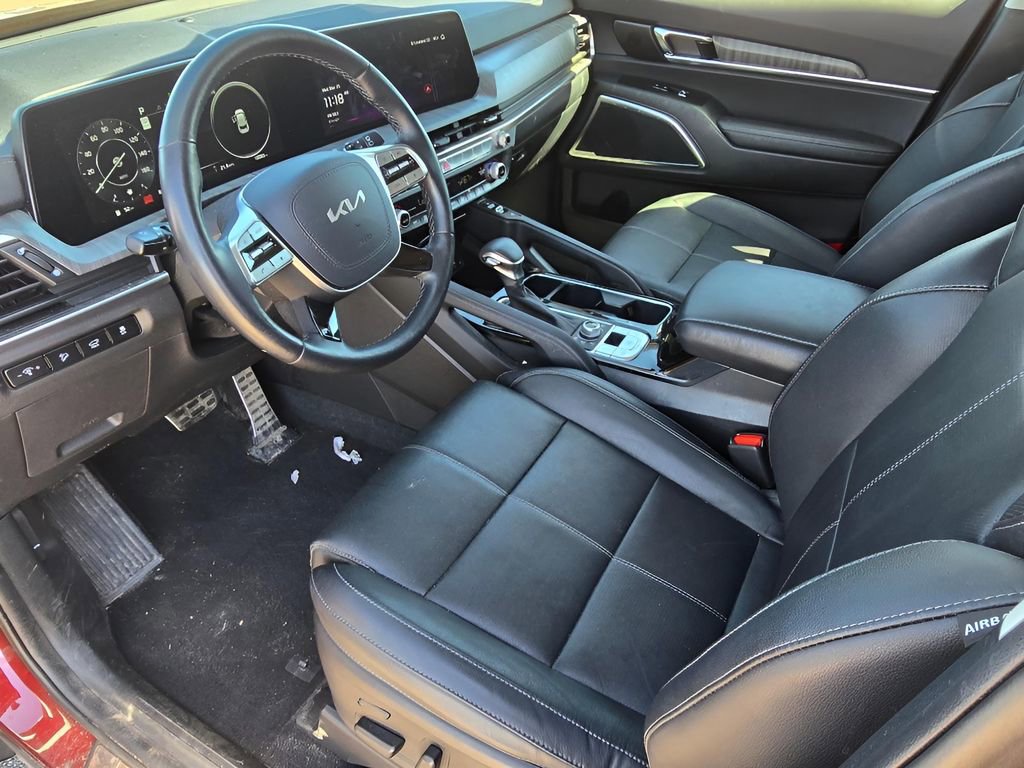 Used 2024 Kia Telluride SX w/ Towing Package AWD/4WD image 17