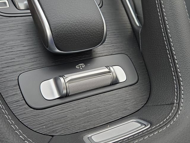 New 2026 Mercedes-Benz GLS 450 4MATIC image 18