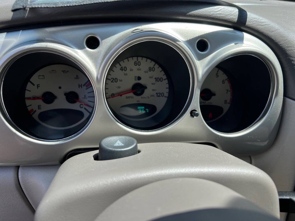 Used 2004 Chrysler PT Cruiser w/ PWR Convenience Group FWD image 24