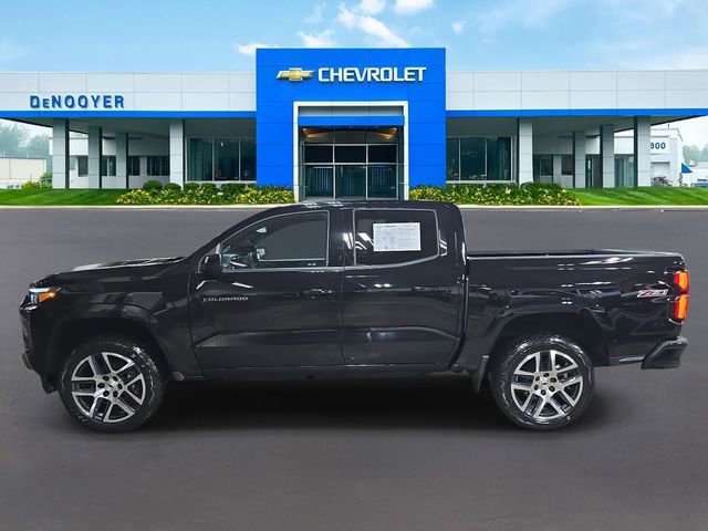 Used 2023 Chevrolet Colorado Z71 w/ Z71 Convenience Package 2 image 12
