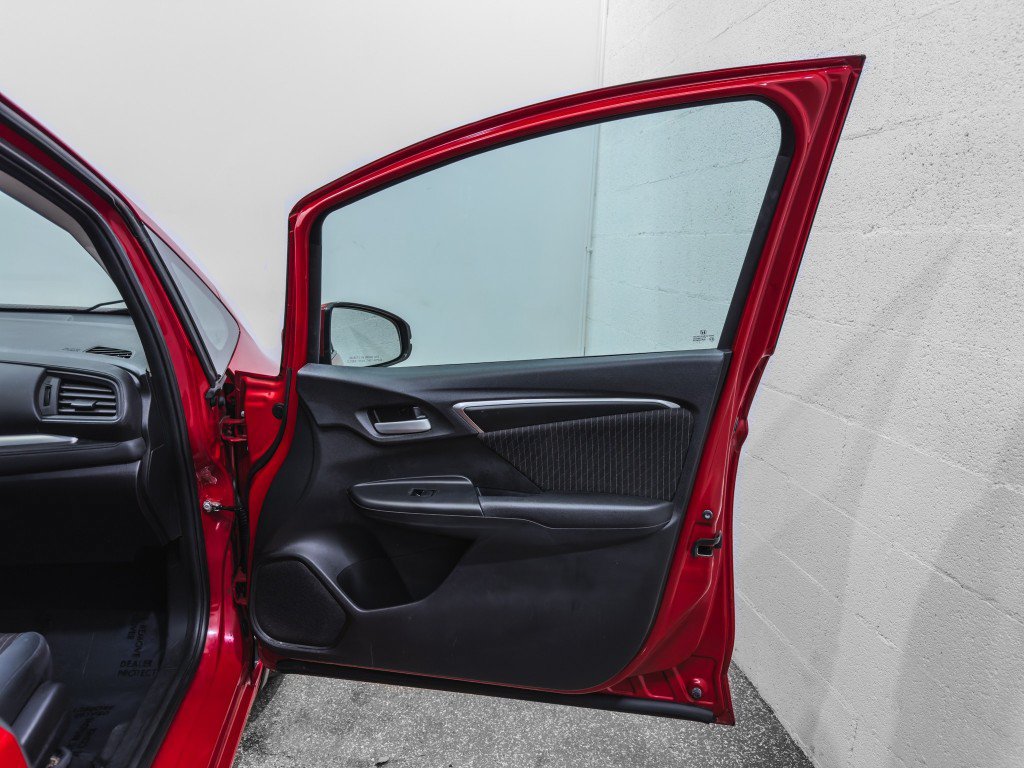 Used 2018 Honda Fit EX image 19
