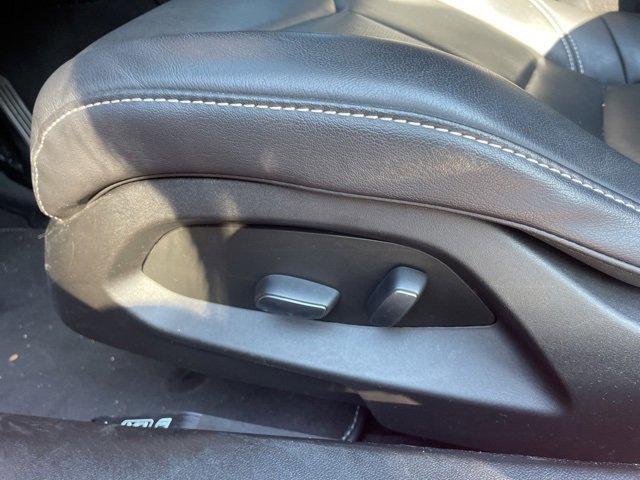 Used 2021 Chevrolet Corvette Stingray Coupe w/ 1LT image 15