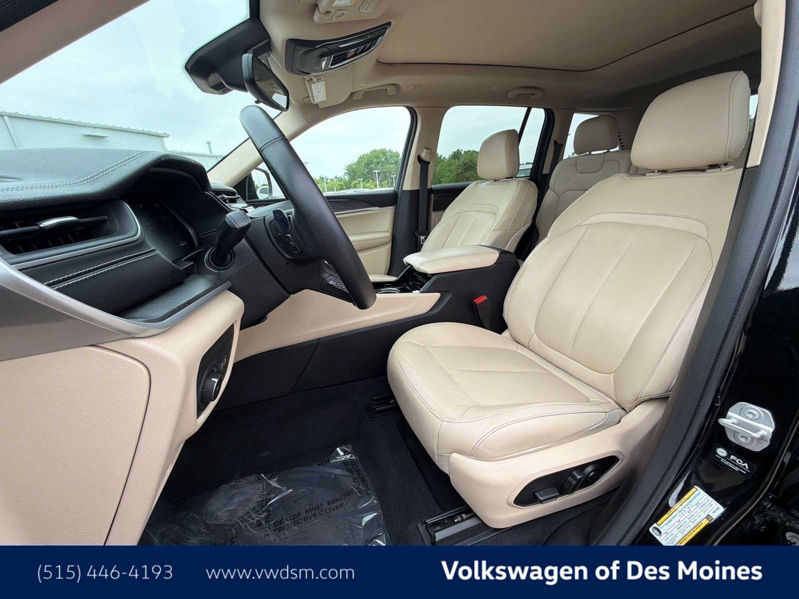 Used 2022 Jeep Grand Cherokee Limited AWD/4WD image 10