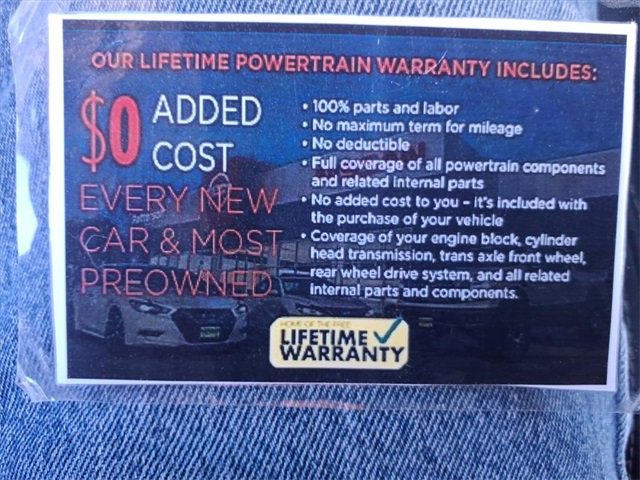 Used 2024 Mitsubishi Outlander SE image 30