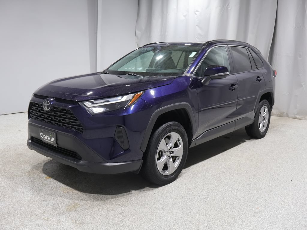 Used 2022 Toyota RAV4 XLE w/ Convenience Package AWD/4WD image 6