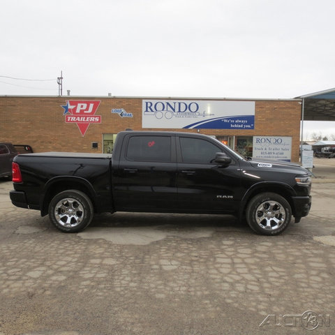 Used 2025 RAM 1500 Big Horn image 1