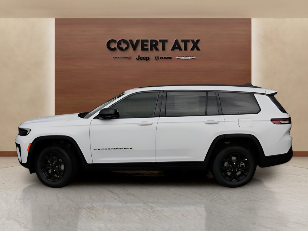 New 2026 Jeep Grand Cherokee L 4WD image 2