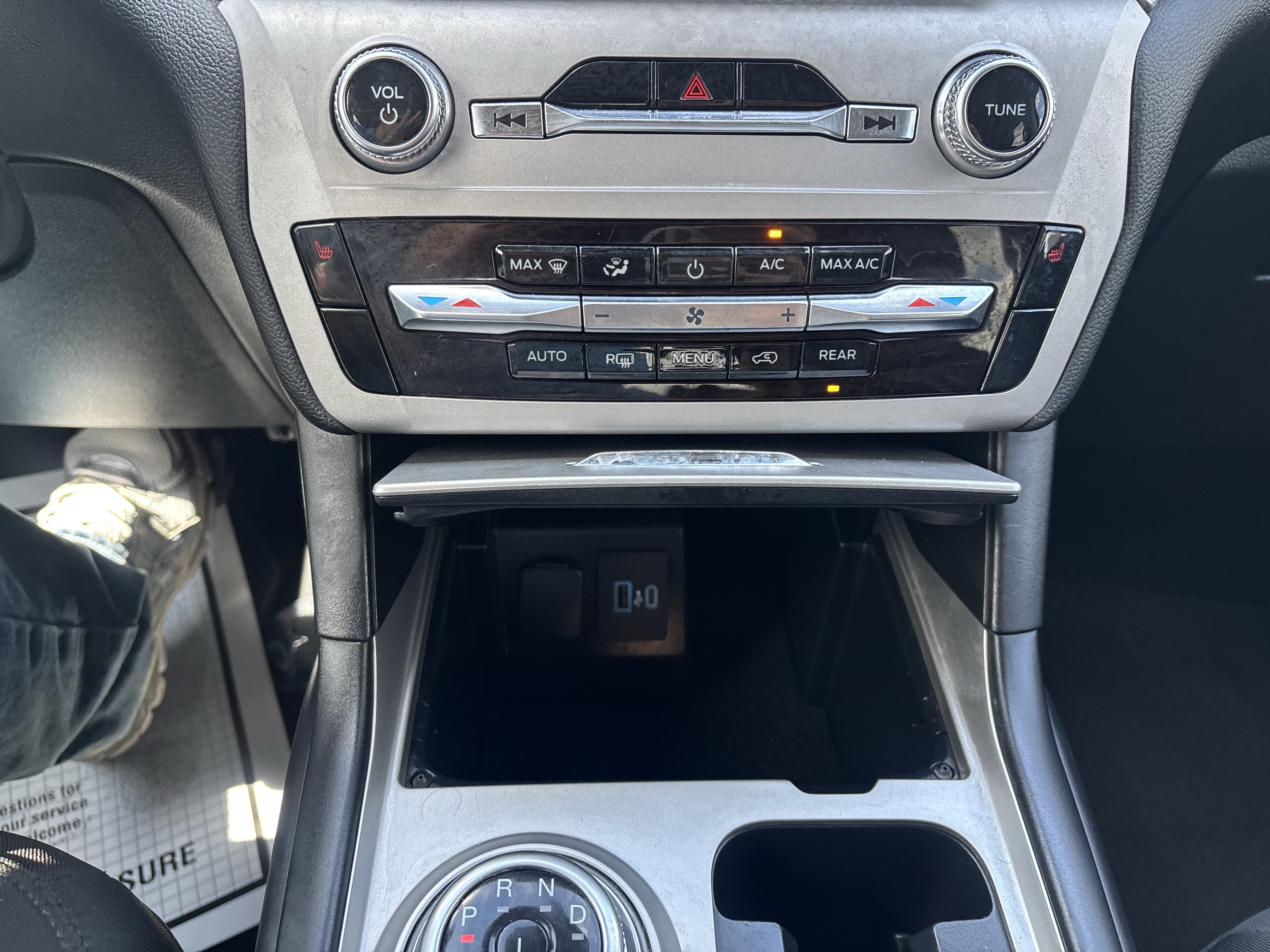 Certified 2022 Ford Explorer XLT RWD image 33