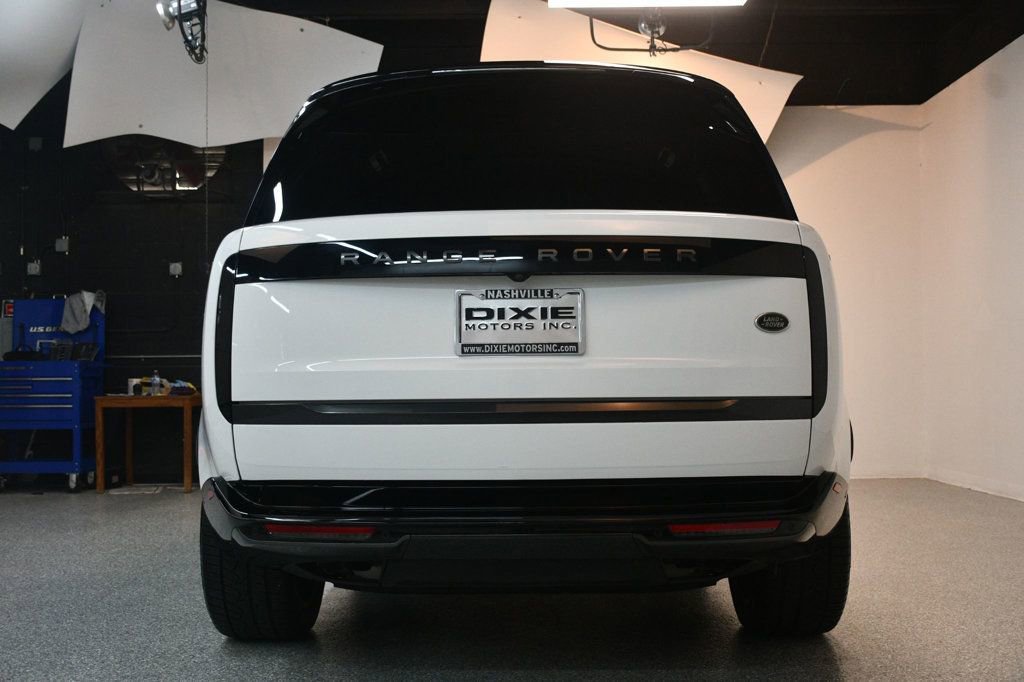Used 2023 Land Rover Range Rover SE image 16