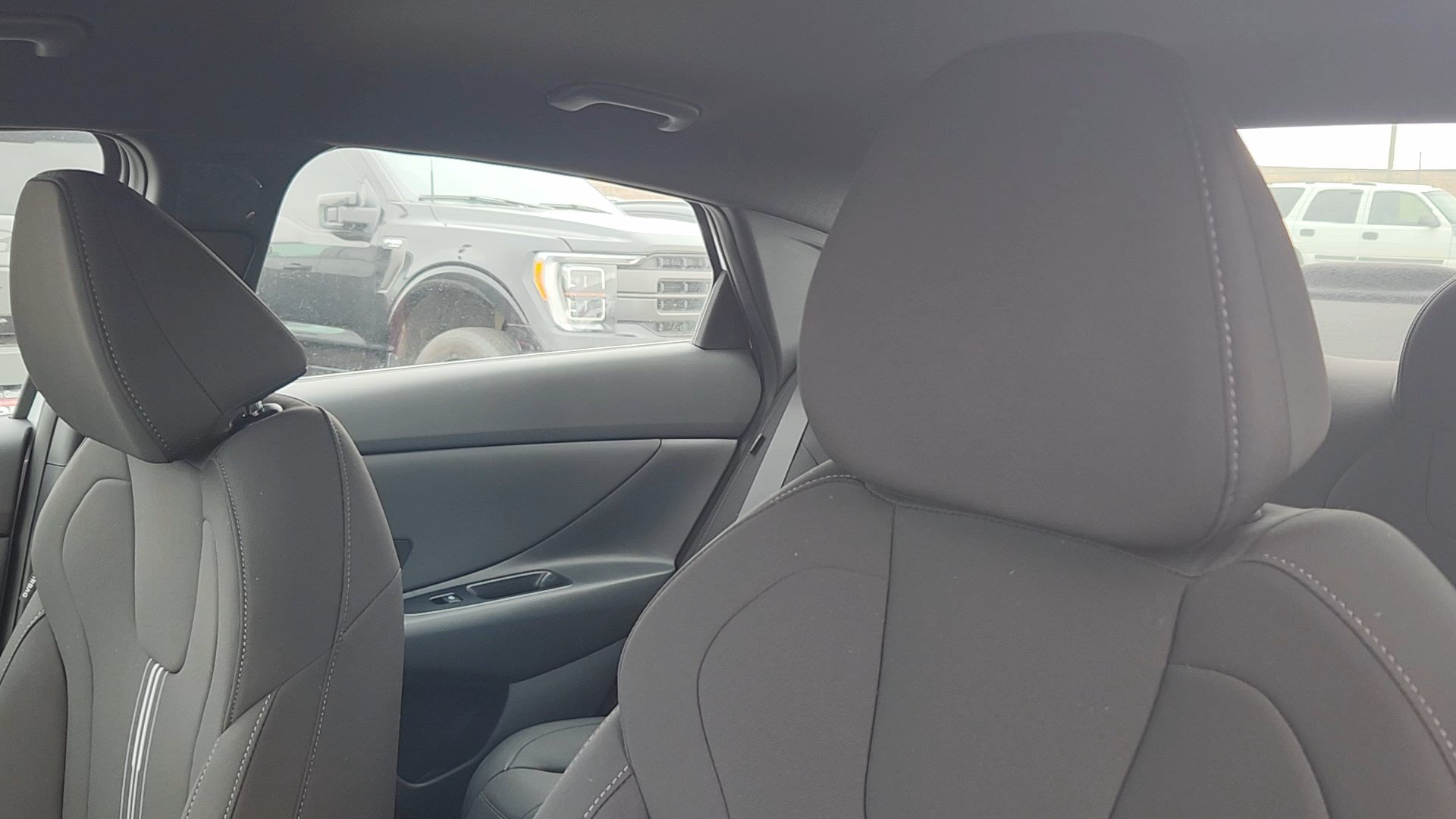 New 2026 Hyundai Elantra Sport FWD image 9