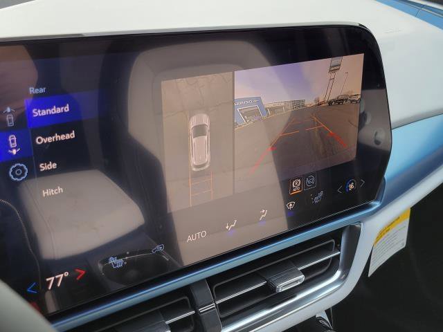 New 2026 Chevrolet Equinox EV LT image 18