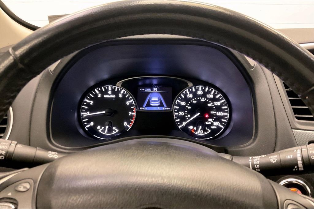 Used 2017 Nissan Pathfinder SL image 21