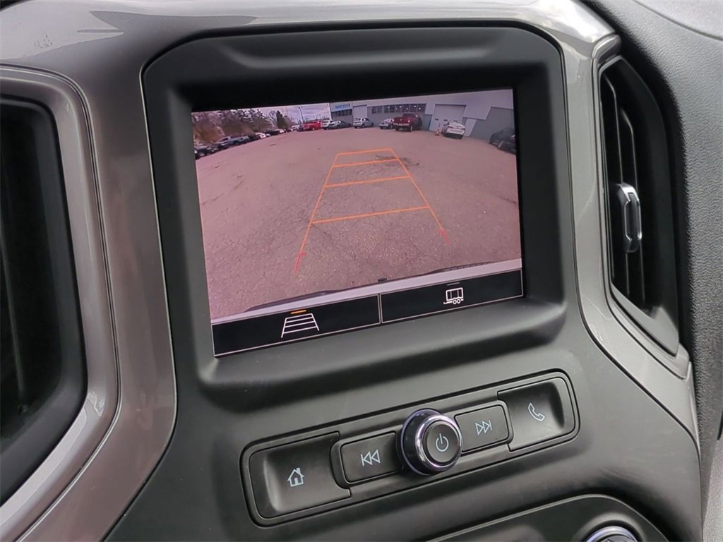 Used 2022 Chevrolet Silverado 1500 Custom Trail Boss w/ LPO, Dark Essentials Package image 13