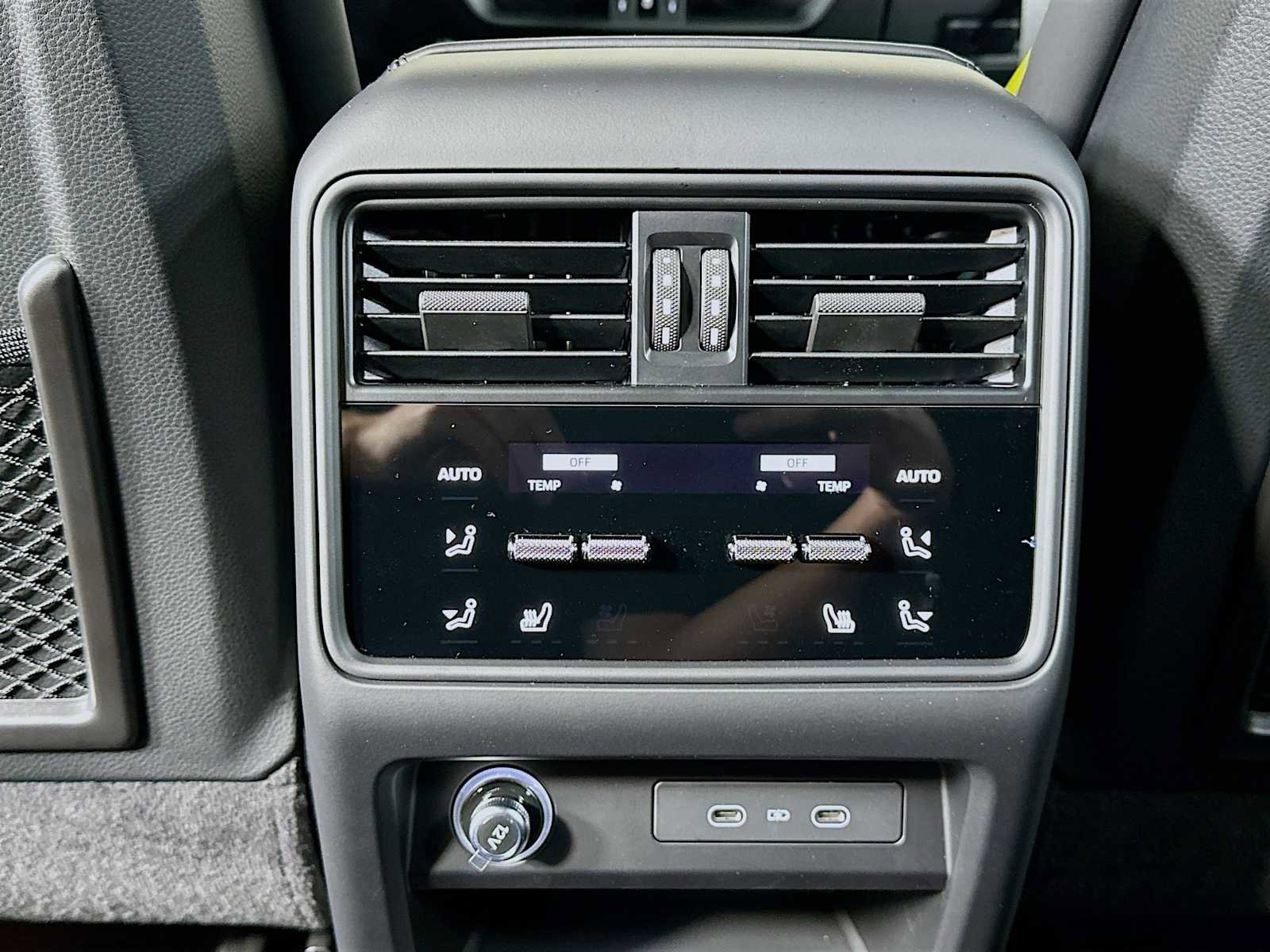 New 2026 Porsche Cayenne Coupe image 26