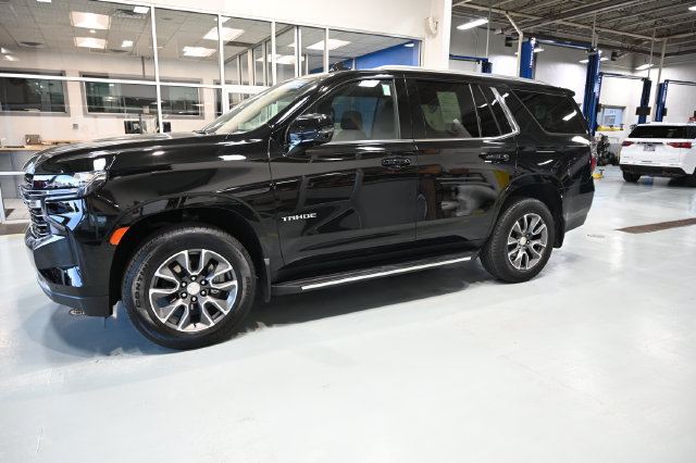 Used 2024 Chevrolet Tahoe LT w/ Luxury Package AWD/4WD image 7